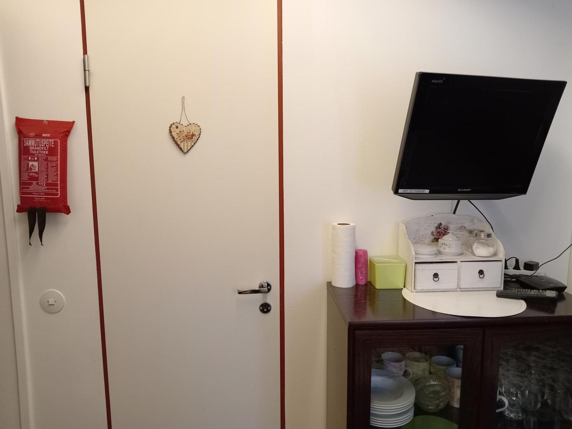 Koveron Majatalo Luaran gambar